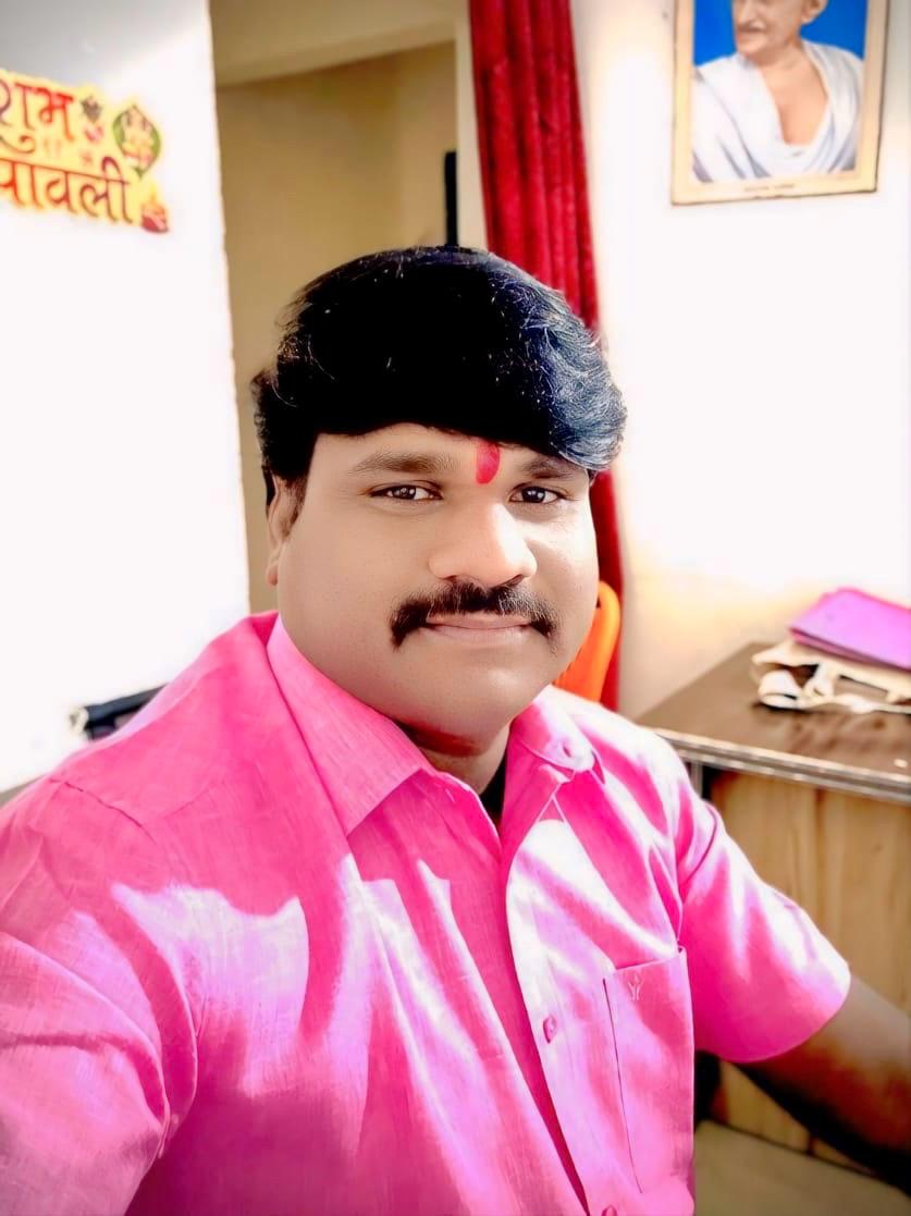 कर्मचारी